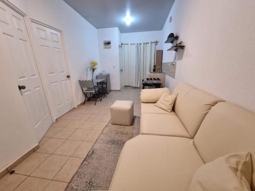 Santa Ana House | House 2034