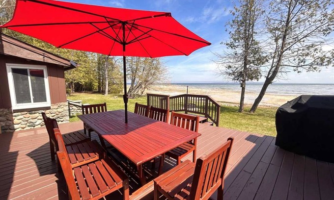St Ignace House | House ∙ 3 bedrooms ∙ 6 guests