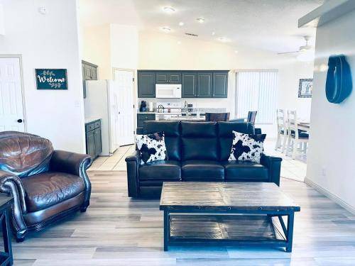 Mesquite House | House ∙ 3 bedrooms ∙ 8 guests