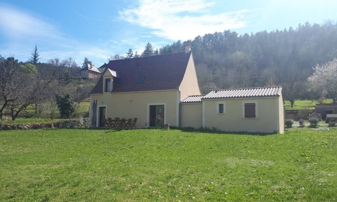 Daglan House | House 3 * recent in village 7 pers, 3 chb, 160 m ², ground 2500 m ²