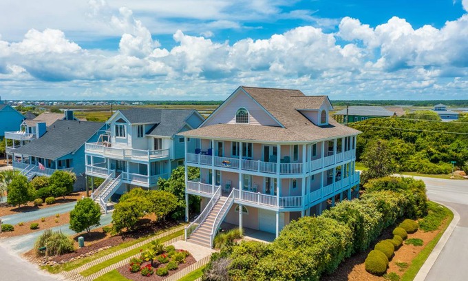 Village of Stump Sound House | House ∙ 3 bedrooms ∙ 10 guests