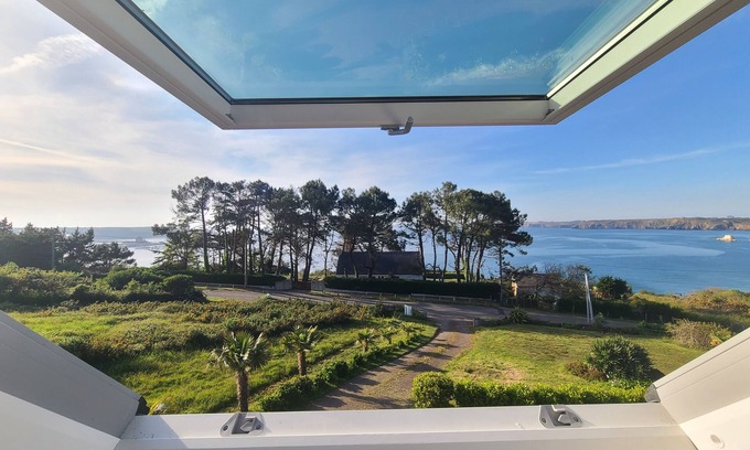 Camaret-sur-Mer House | House 4/6/8pers. flexible price-Panoramic sea view - GR34🤩 CROZON/CAMARET