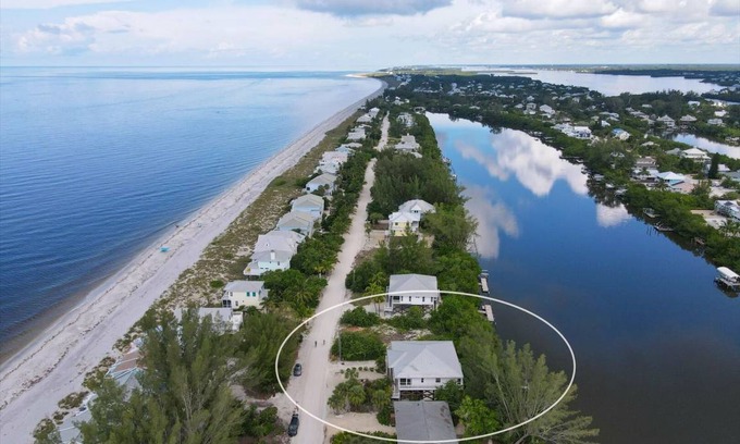 Cape Haze House | House ∙ 4 bedrooms ∙ 8 guests
