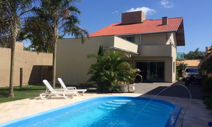 Morro das Pedras House | HOUSE 4 SUITES, IN CLOSED CONDO, FRONT SEA,
