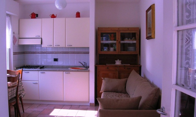 Val Maria-Pur Apartment | House 40 sqm max 4 people, ground floor [Pur area] 100 mt from the lake