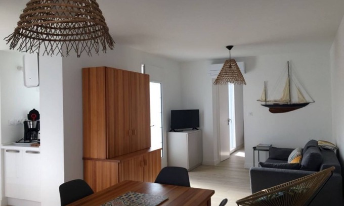 Leucate House | House 55 m2-Single storey-Ideal for couples (families/friends) - Closed garden