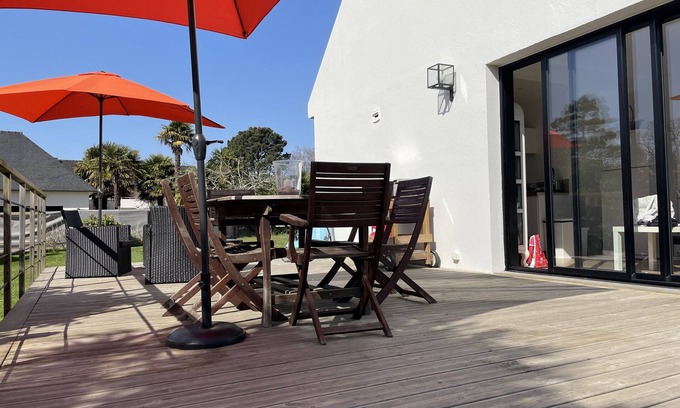 La Foret-Fouesnant House | House 6 people 50 m from the beach pets welcome