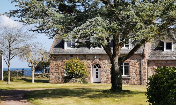 Plouezoch House | House 8 people by the sea with sea view