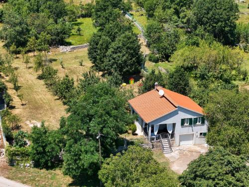 Vrlika House | House AnteAna
