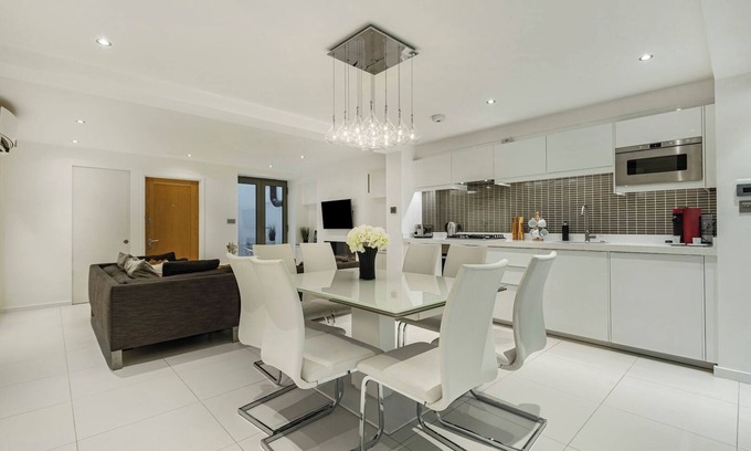 Holborn and Covent Garden Apartment | House Apartment in Bloomsbury