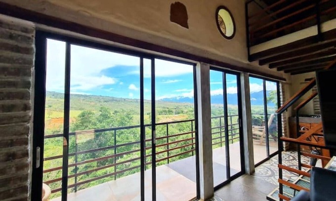 Barichara House | House at the top of the forest, bird observatory.