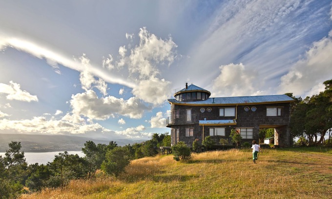 Castro Cottage | House Boat Chiloe Island