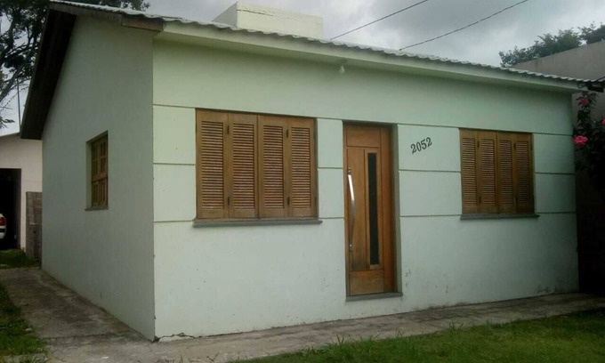 Santana House | House