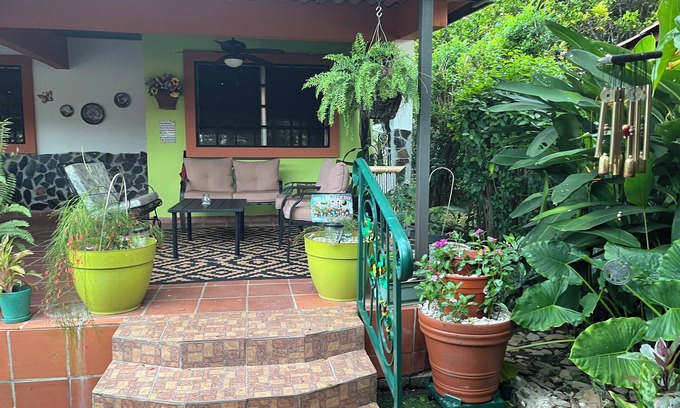 Playa Coronado Cottage | House/casita, 2 bedrooms with amenities close to the beach