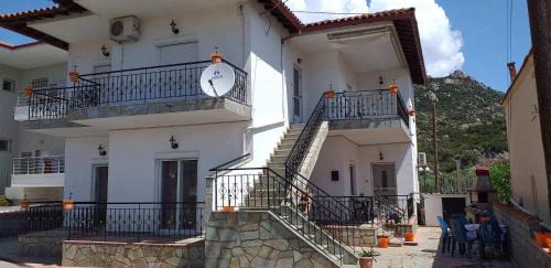 Sithonia Apartment | house chrisoula