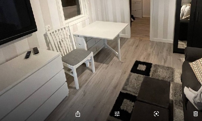 Gustavsvik House | House close to Beach and Sea in Nacka