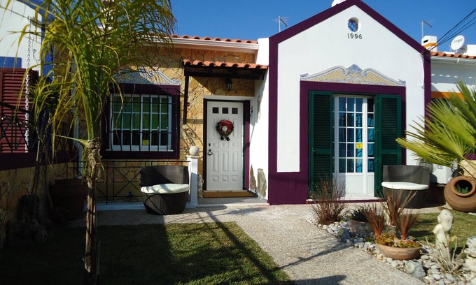 Zambujal Villa | House close to the beach