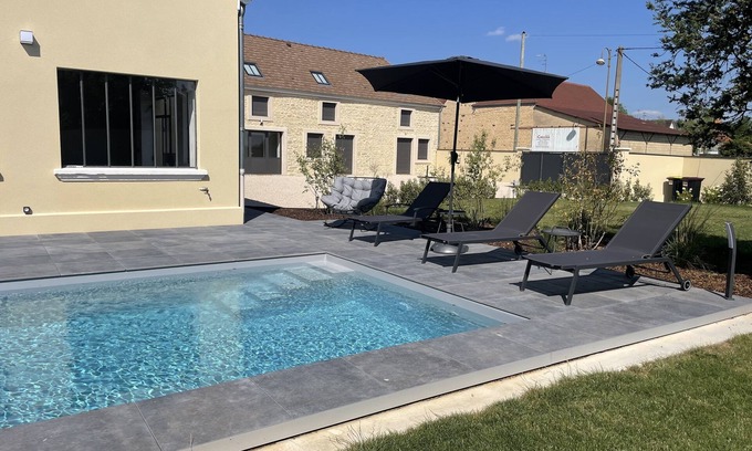 Bligny-les-Beaune House | House-Exclusive-Ensuite-Pool view