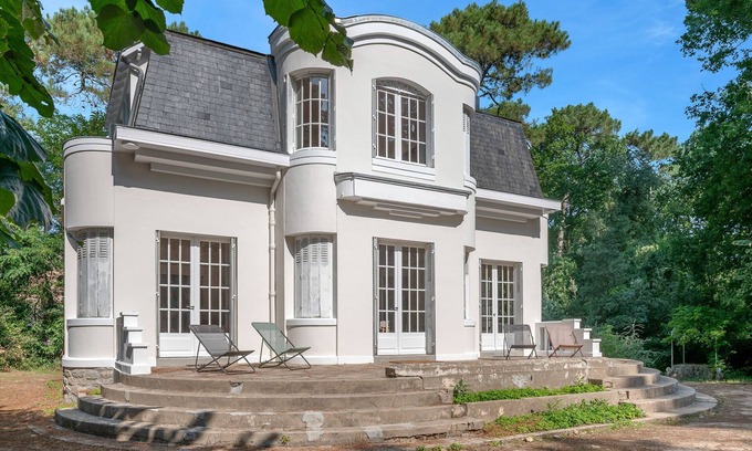 Saint-Brevin-l'Ocean Ski Chalet | House for 9 people, 450m from the beach