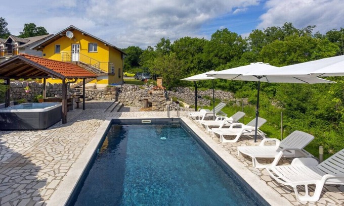 Sarsoni Villa | House Hlaj Opatija by Villas Guide