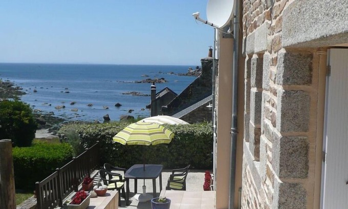Porspoder House | House in Brittany with Stunning Sea View
