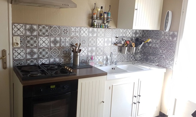 Marennes House | House in MARENNES at the foot of L ÎLE de D OLERON