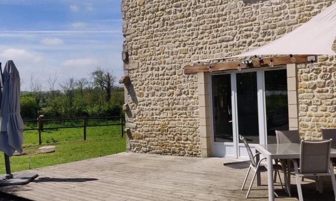 Mandeville-en-Bessin House | House in the countryside near Omaha Beach! Pets allowed