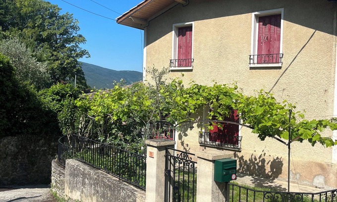 Dieulefit House | House in the heart of Dieulefit