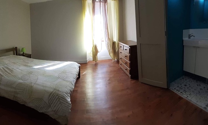 Mens House | House in the historic center of Mens