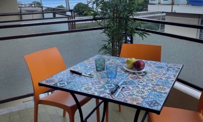 Borghetto Santo Spirito Apartment | House Natalina Brand new 30 meters from the beach