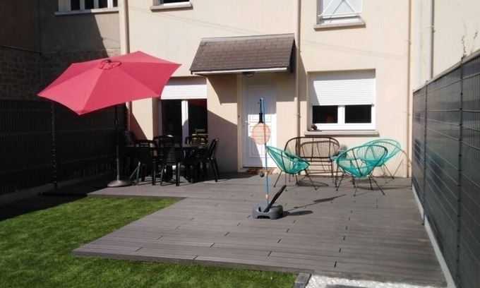 Jullouville House | House Jullouville 2 Bedrooms, 4 to 5 pers, near sea and shops