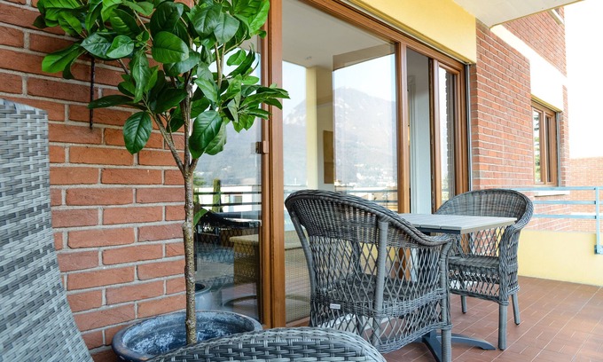 Melide Apartment | House Melide Seeblick NL-00001126