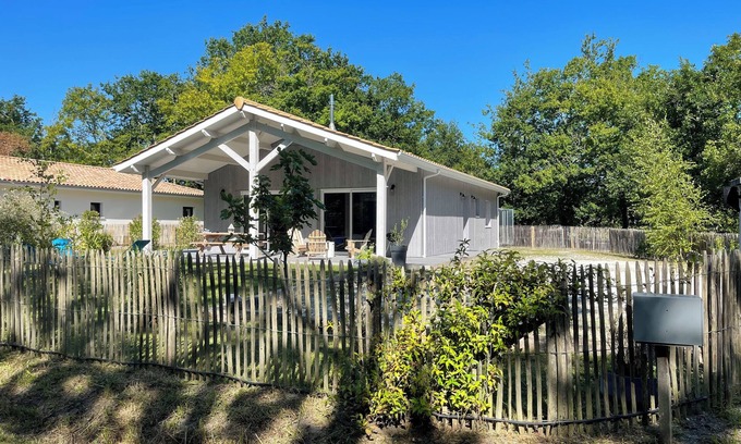 Grayan-Et-L'Hopital House | House near Gurp beach between Soulac and Montalivet