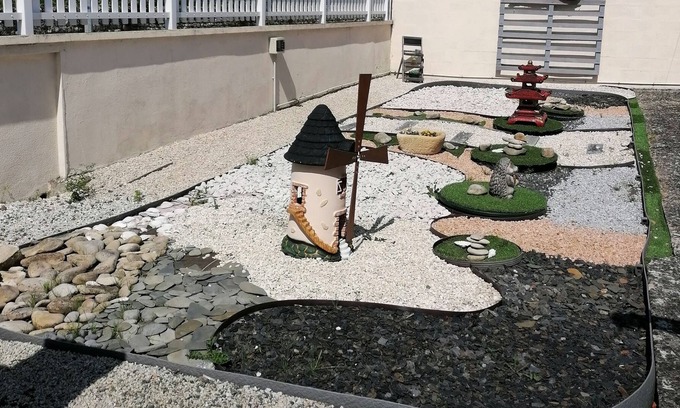 Saint-Pierre-du-Mont House | House near Omaha beach / landing beaches / Pointe du Hoc