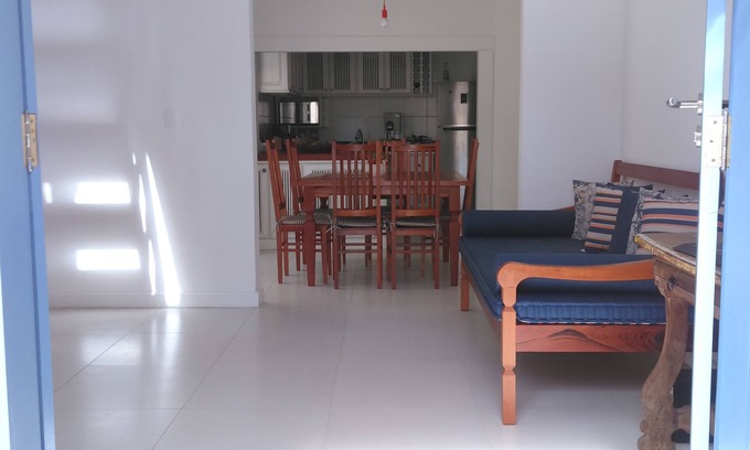Paraty House | House near the Historic Center, 2 suites w/Air, 3 bathrooms, TV and Wi-Fi.