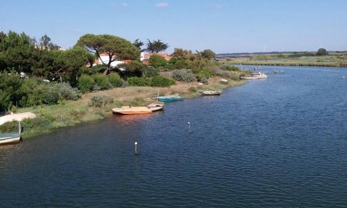 Brem Sur Mer House | House near the sea Sables d'Olonne