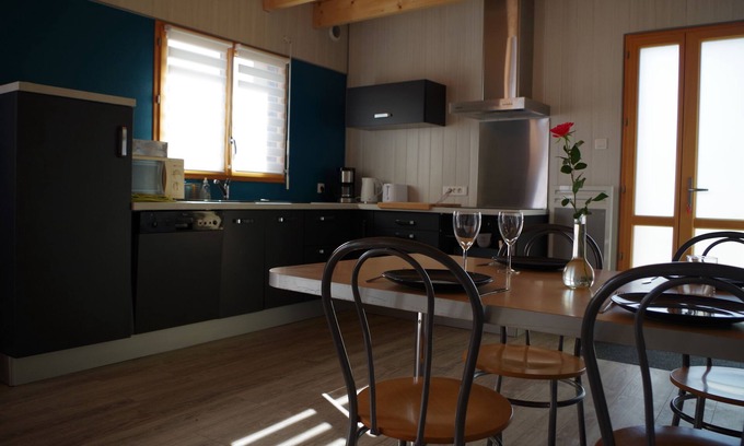 Plouguerneau House | House near the sea in a quiet area.