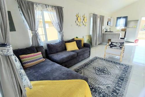 Portmore House | House of Bliss