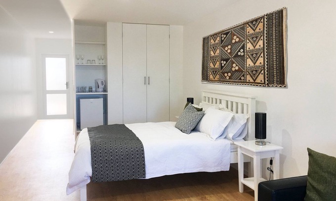 Nuku'alofa House | House of Tonga Hotel