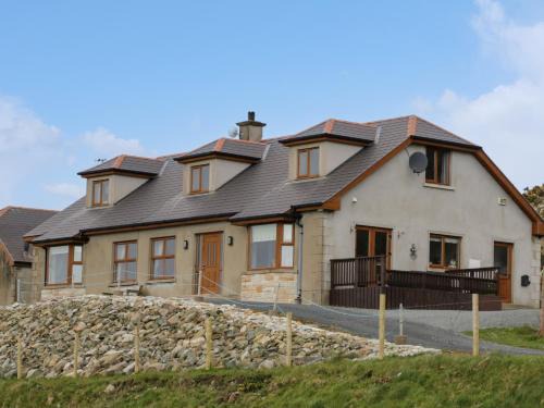 Donegal House | House on Ring Fort Hill