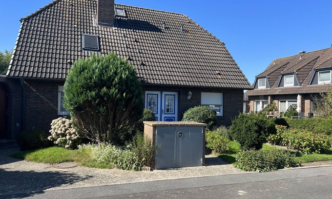 Friedrichskoog-Spitze Apartment | House on the dike - apartment in the house on the dike