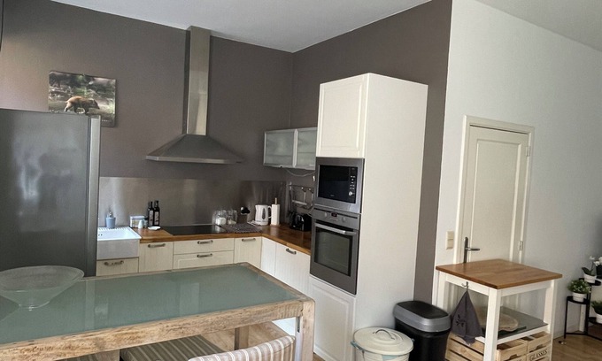 Ensival House | House on the edge of Seroule park