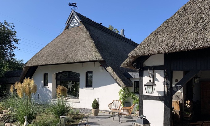 Jaderaltendeich House | House on the Jade Bay approx. 7 km from the water