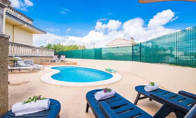 Muro Ski Chalet | House pool Villa Corb Mari close beach Playa Muro