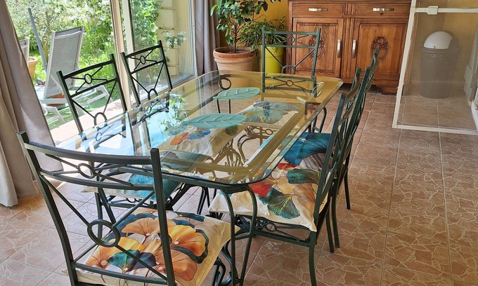 Rustrel House | House Rustrel between Ochres and lavenders 3 bedrooms
