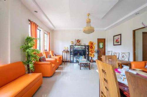 Silang Junction North Villa | House Staycation Tagaytay