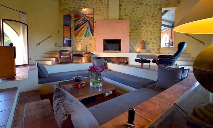 Saint-Siffret House | House surrounded by oak and pine trees in a peaceful area at 4 k from Uzes