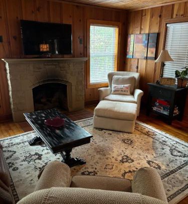 Newton Falls House | House Upon a Hill