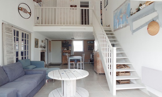 Saint-Clement-des-Baleines House | house/villa - ILE DE RE ST CLEMENT DES BALEINES