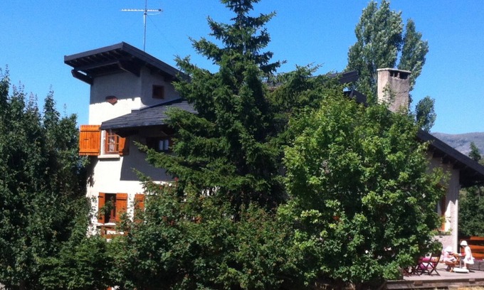 Egat Ski Chalet | house /villa - Egat